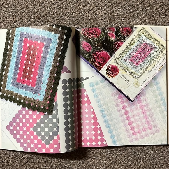 The Complete Miniature Quilt Book 1998 Dinah Travis New old Stock Crafters - Picture 11 of 16